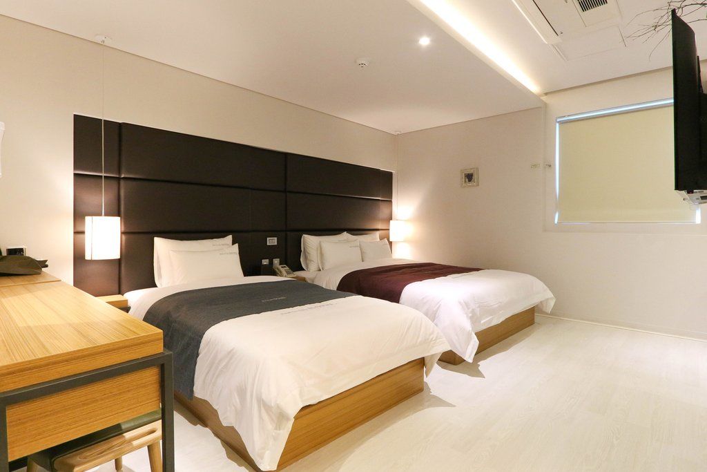 Best In City Hotel Busan Extérieur photo